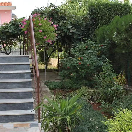 Apartmán With Parking Space Novigrad - 7108
