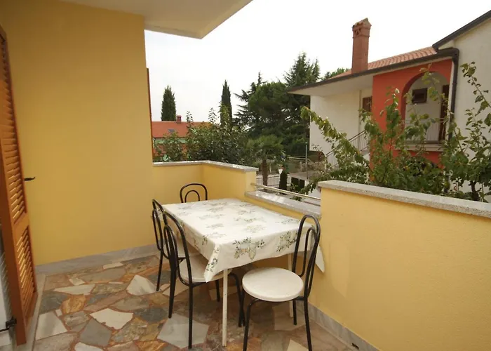 아파트 With Parking Space Novigrad - 7108 *