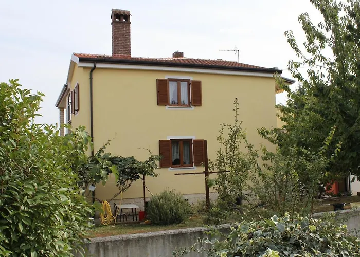 Διαμέρισμα With Parking Space Novigrad - 7108 *